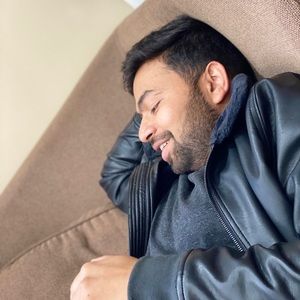 Meet your Posher, Kunal